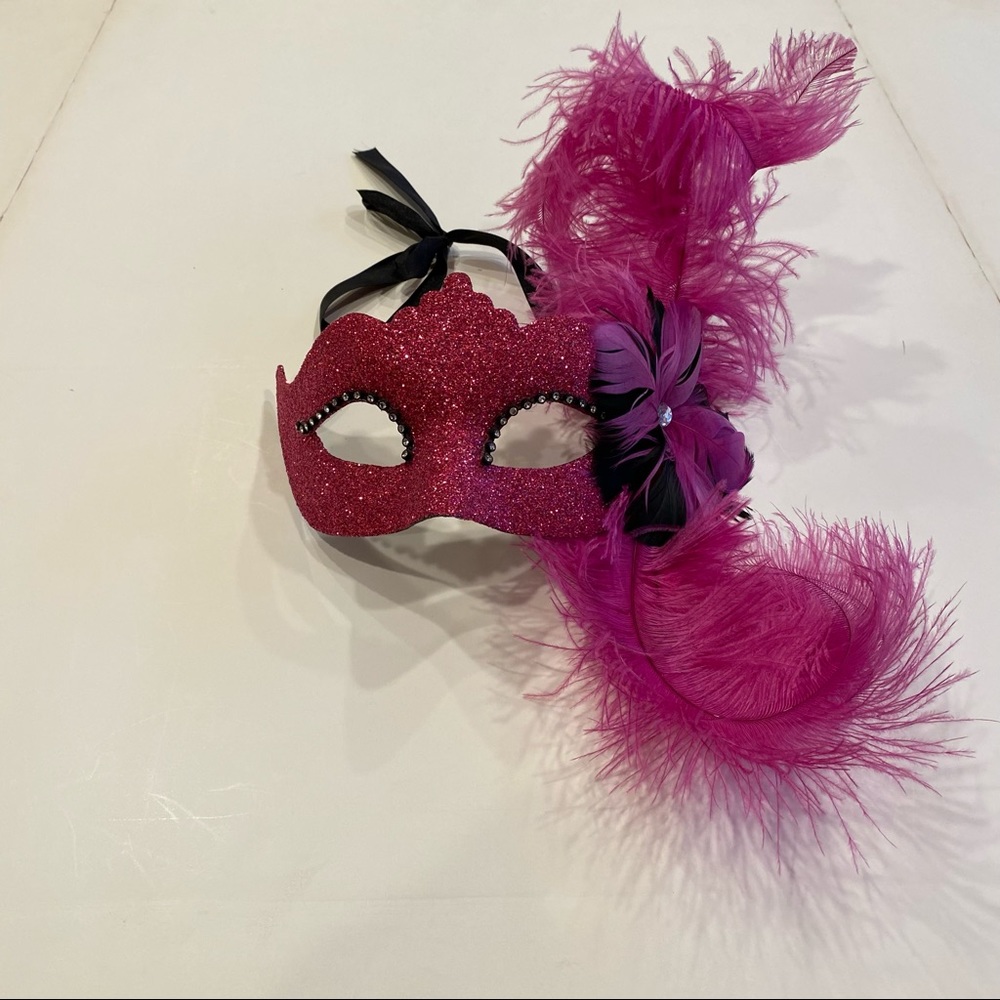 NWOT Women's Venetian Style Masquerade Mask